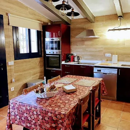 Masia St Salvador 1582 Holiday home *
